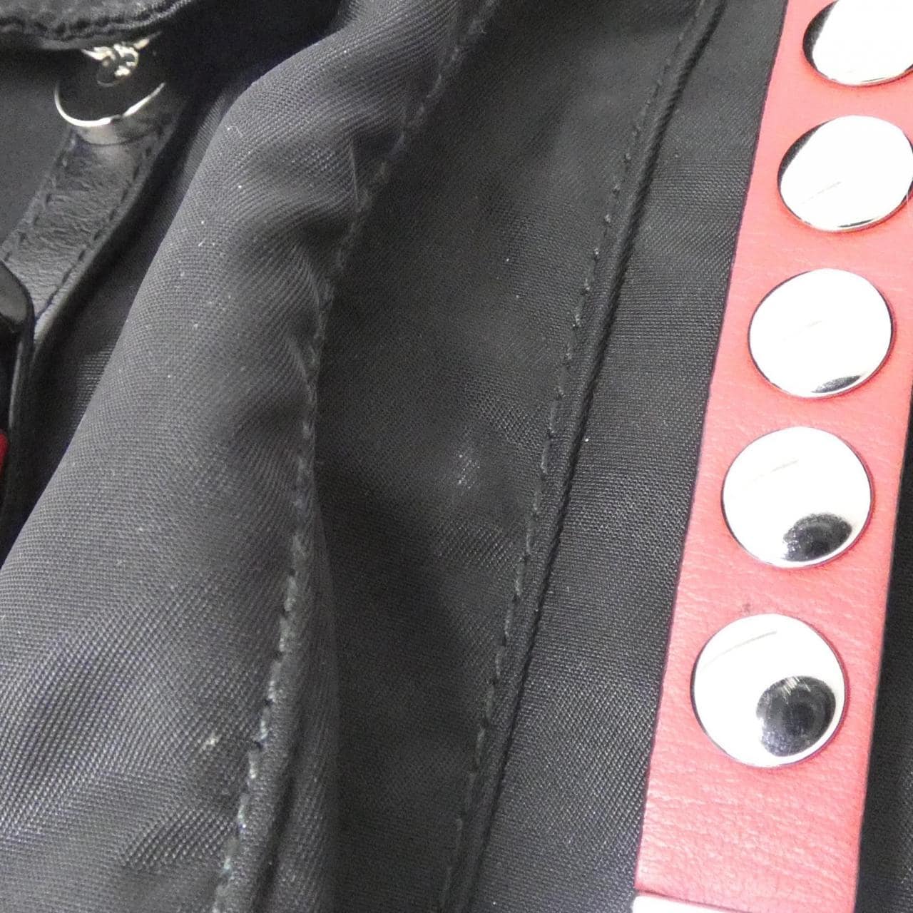 PRADA 1BZ811 背包 4