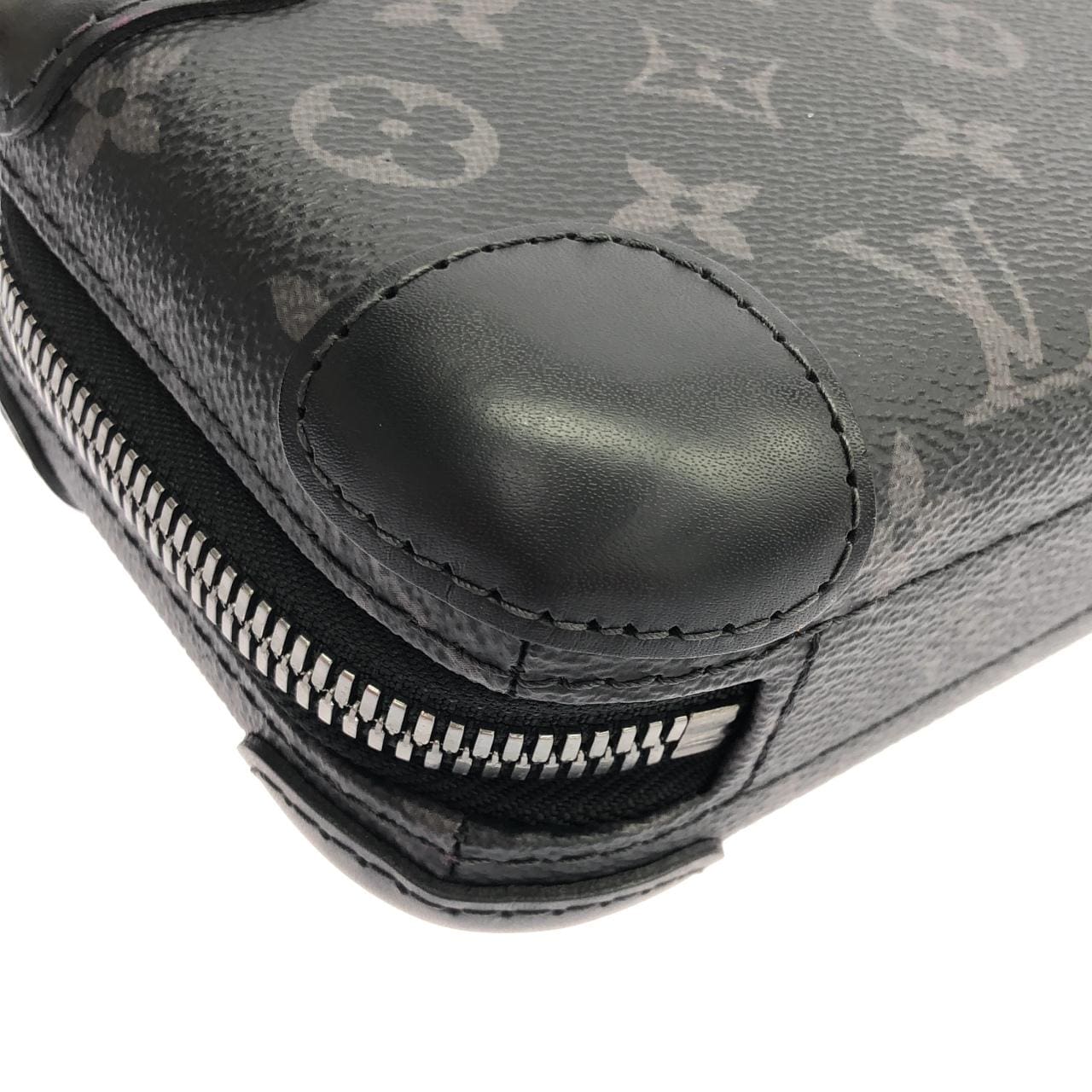 LOUIS VUITTON Eclipse M45579 肩背包 Monogram 3