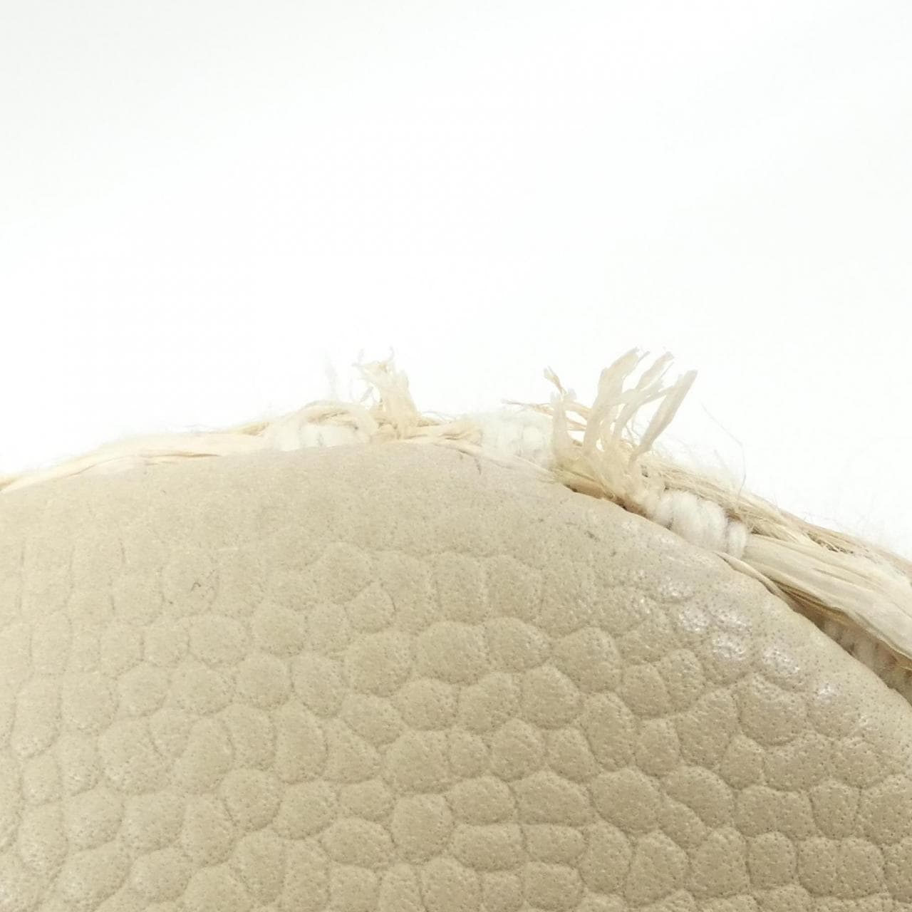 CHANEL 69726 Handbag Caviar Leather 3