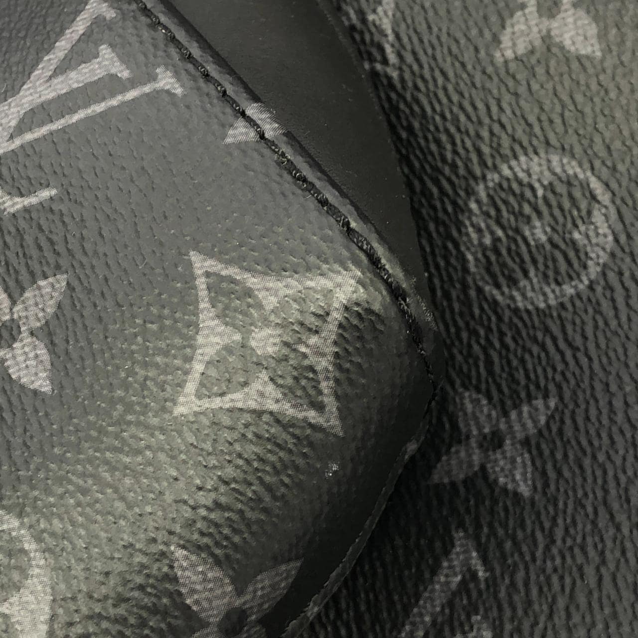LOUIS VUITTON Eclipse M43186 背包 Monogram 5