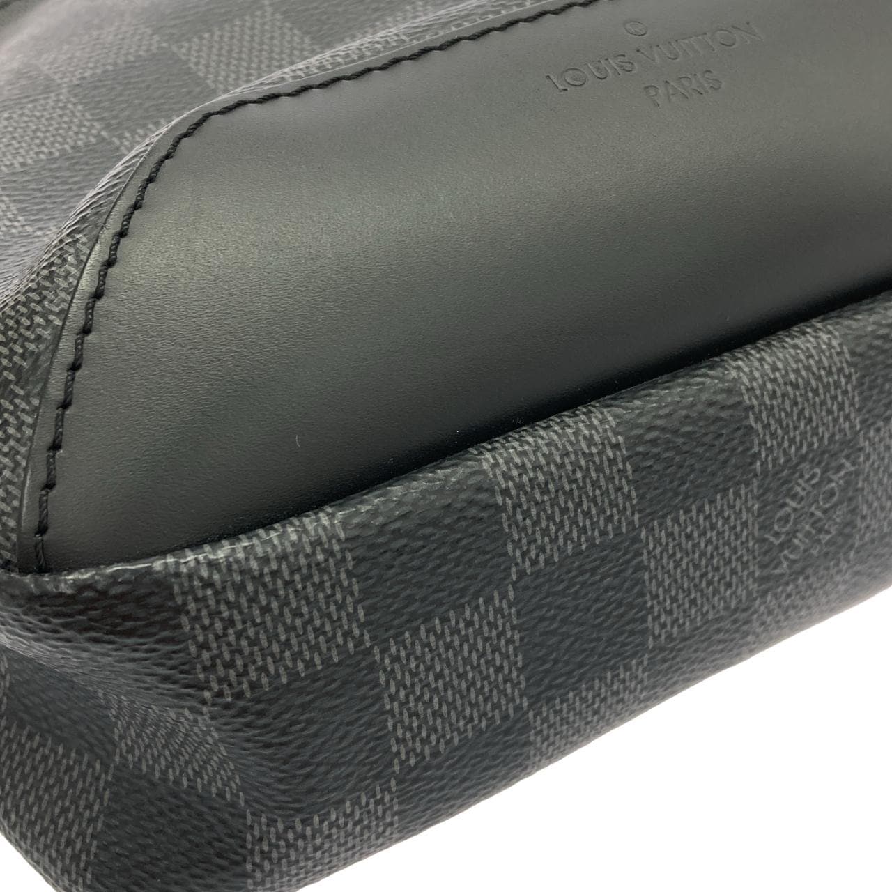 LOUIS VUITTON Avenue N41719 肩背包 Damier 3