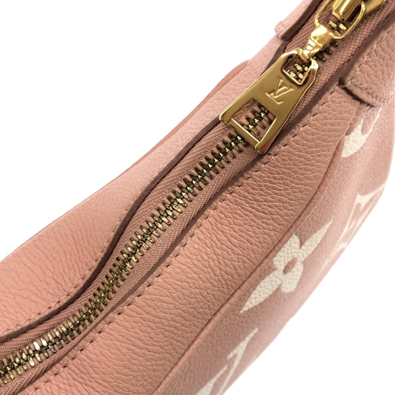 LOUIS VUITTON M46301 肩背包 Monogram 4