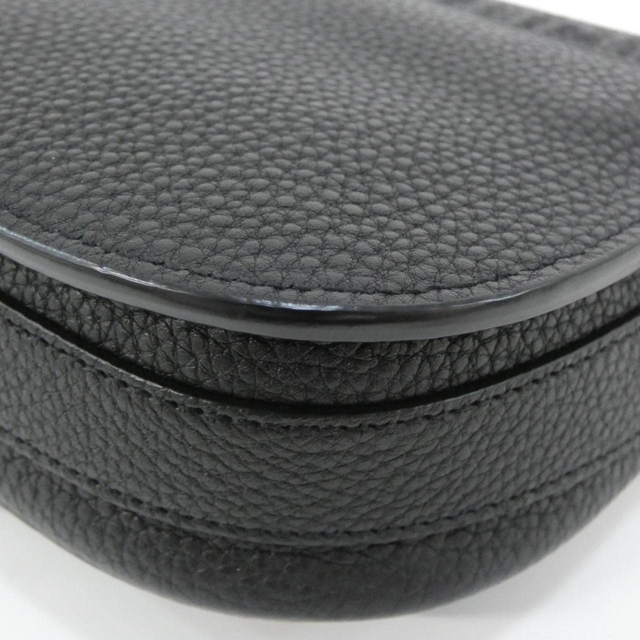 DIOR Bobby M9317UBBN Shoulder 3