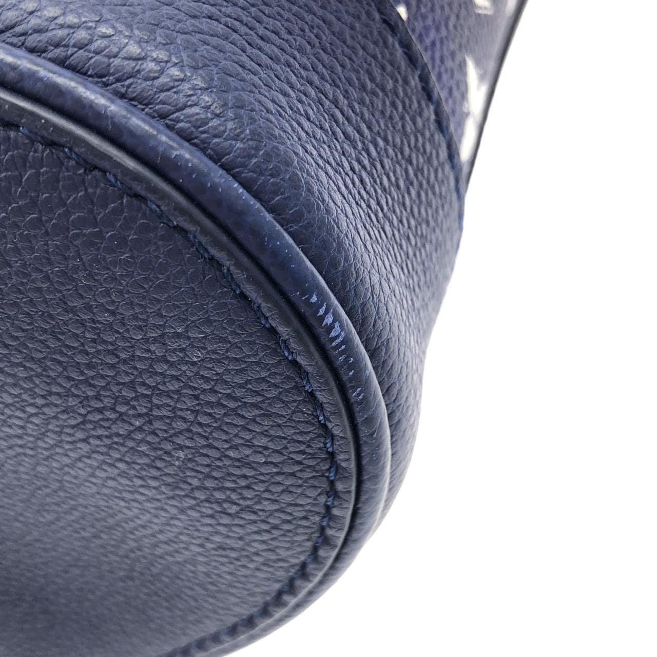 LOUIS VUITTON M20562 Shoulder Monogram 3