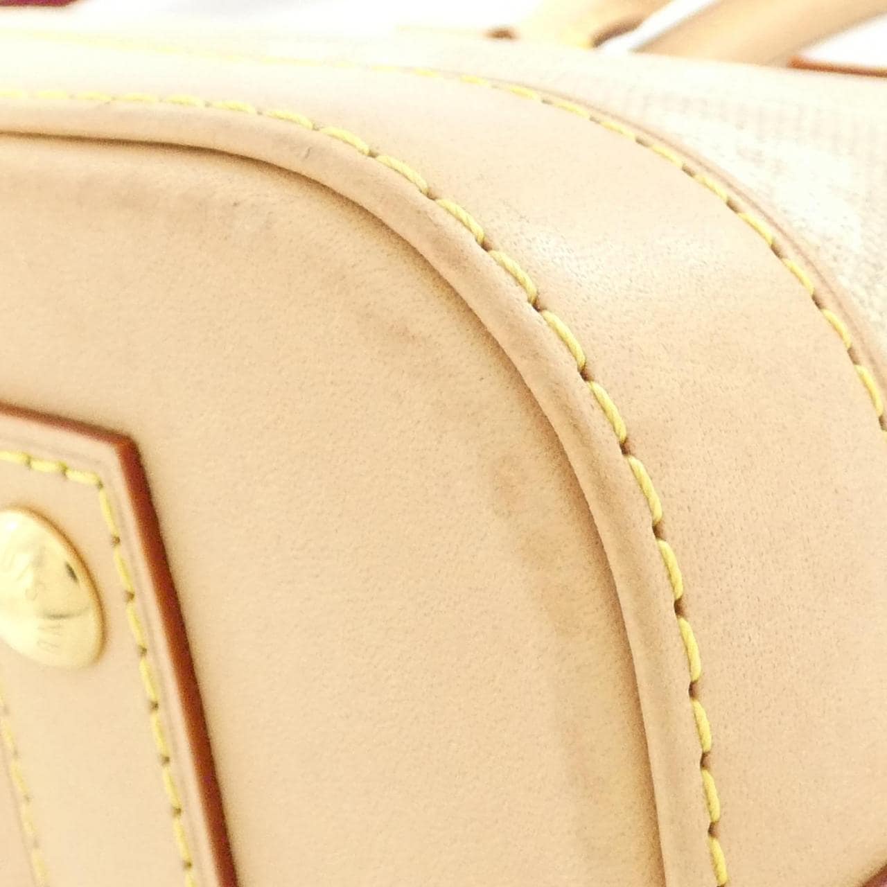 LOUIS VUITTON Alma M25728 Handbag Lambskin 2