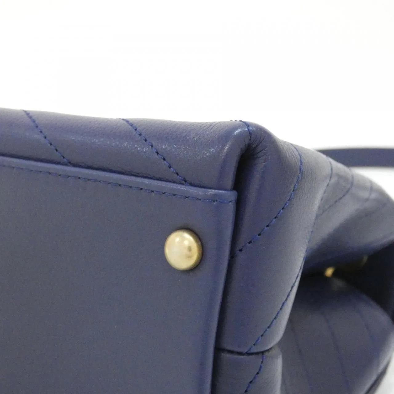 CHANEL 57147 Handbag 3