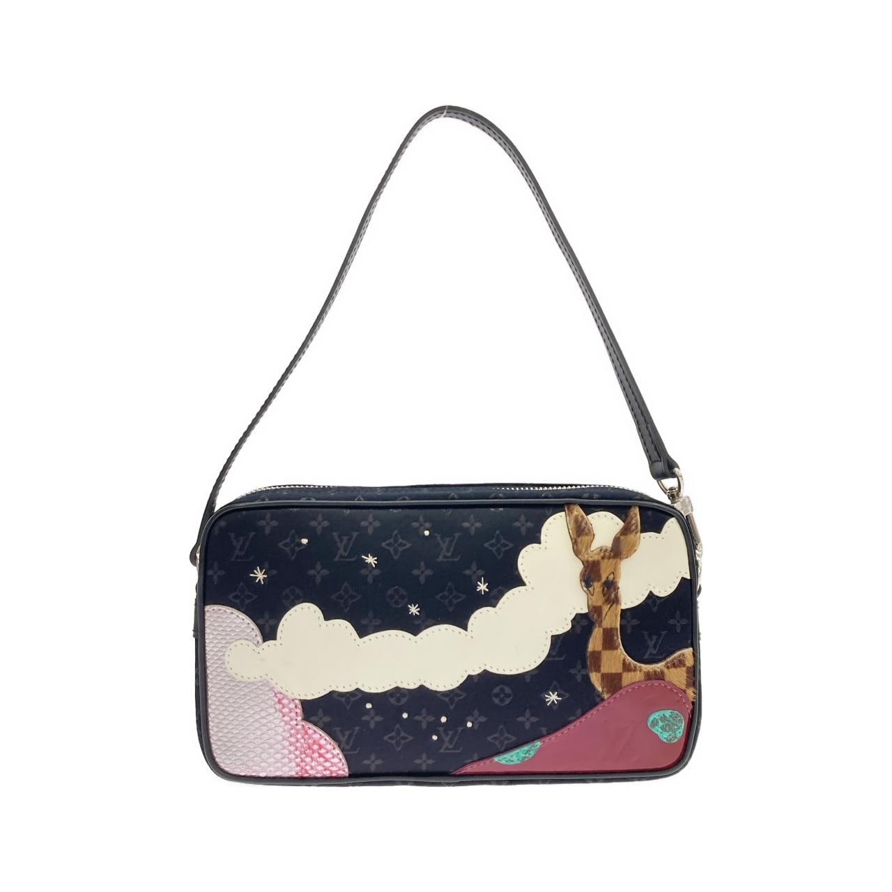 LOUIS VUITTON Pochette M92275 Pochette Patent Leather