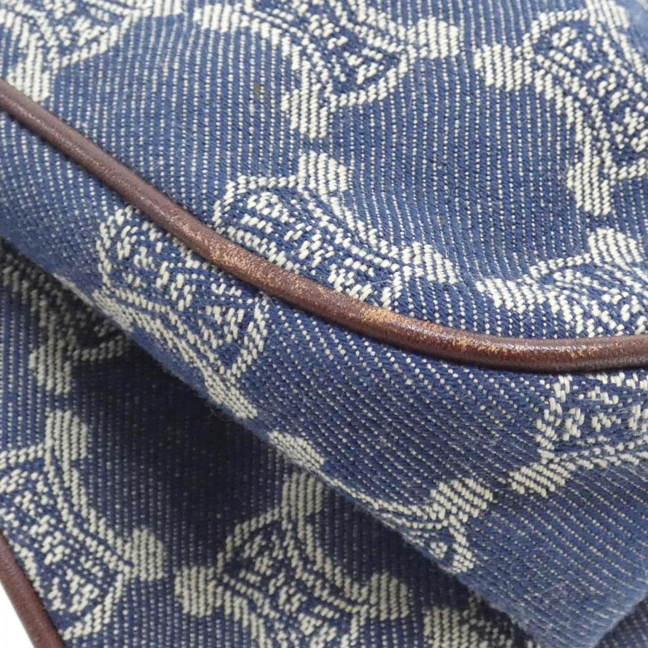 CELINE 153292MAC Shoulder Denim 3