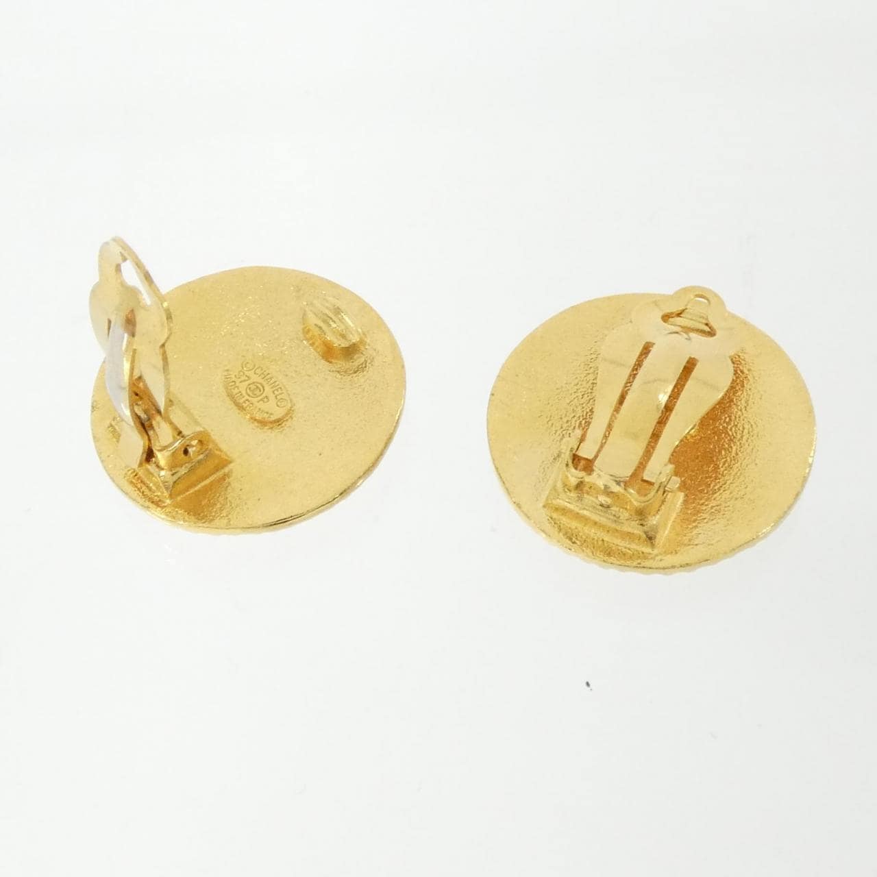 CHANEL Accessories 3