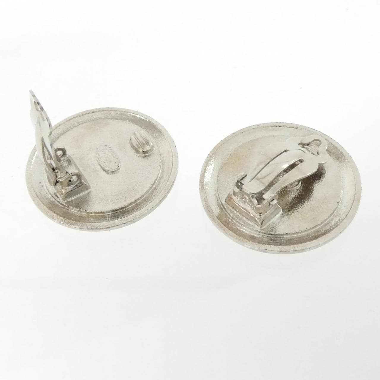 CHANEL Accessories 3