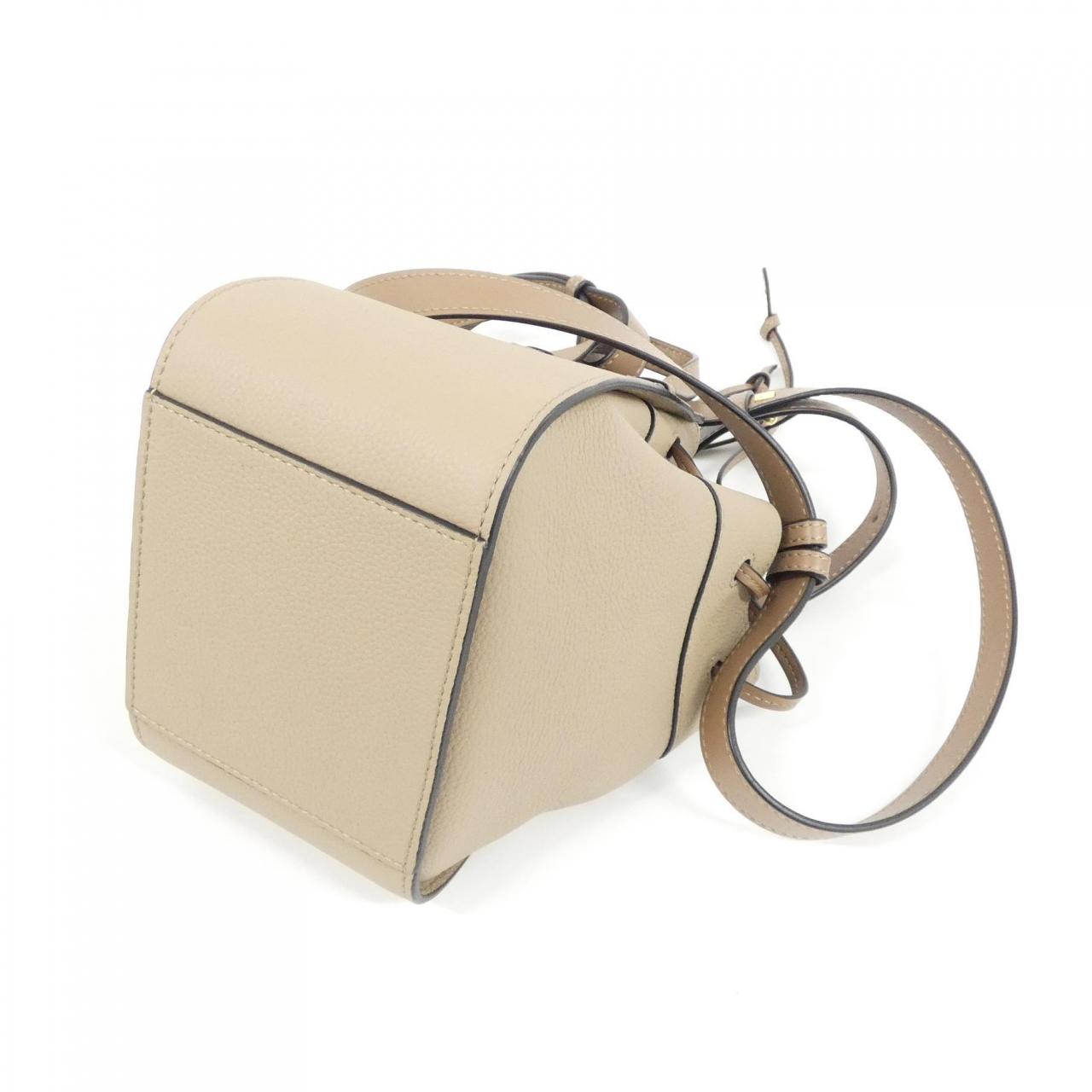 LOEWE Hammock A538V07X15 肩背包 3