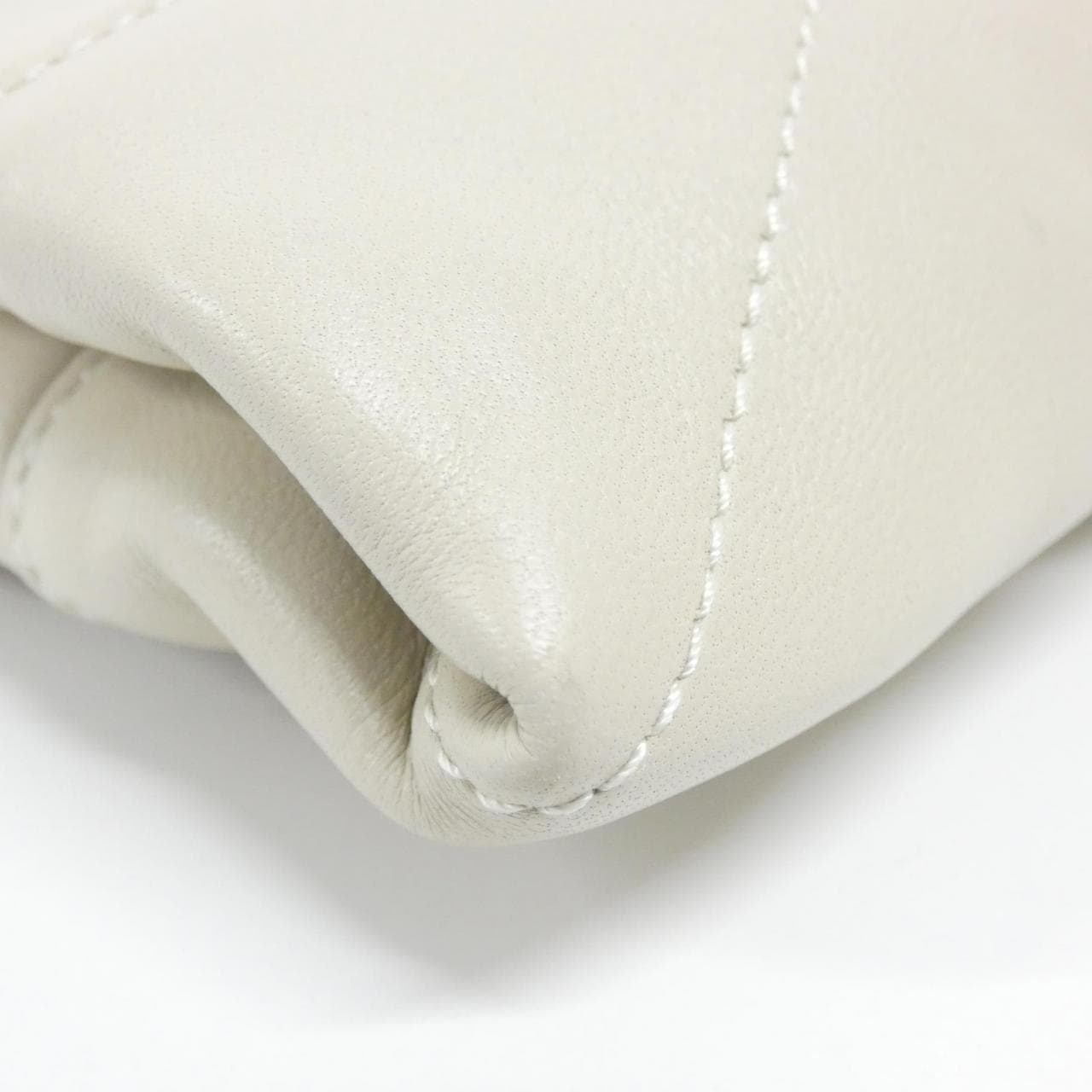SAINT LAURENT 781666 AAB32 Shoulder Lambskin 3