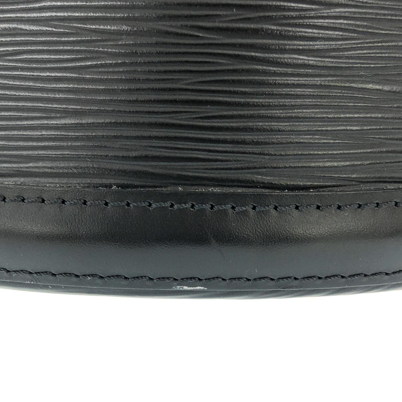 LOUIS VUITTON M52252 Shoulder Epi 4