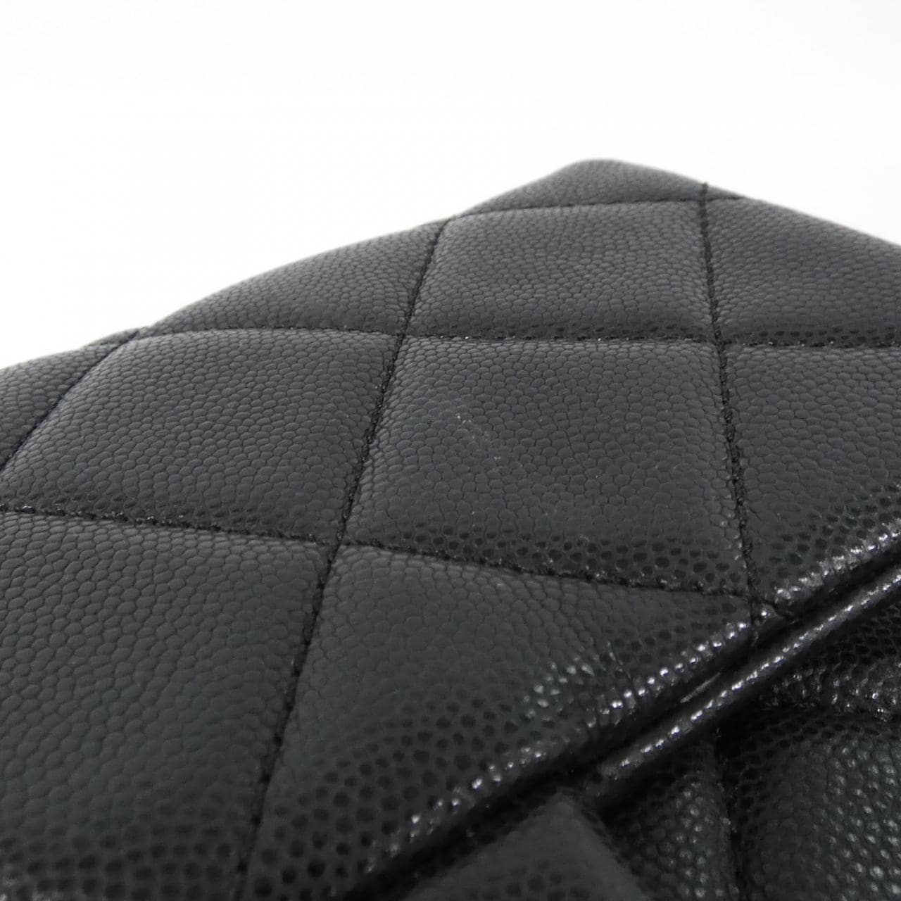 CHANEL Chanel 22 AS3369 肩背包 魚子醬皮 4