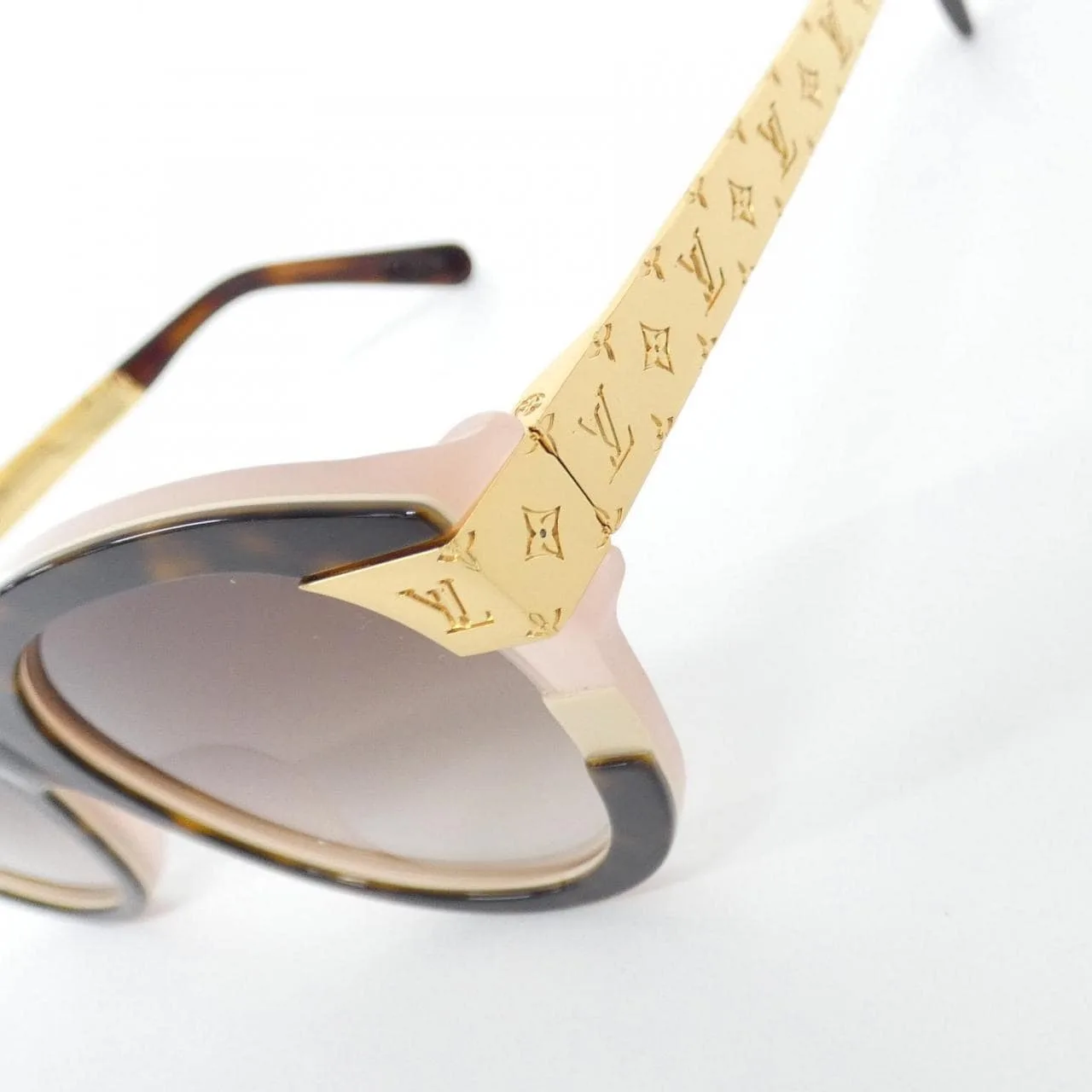LOUIS VUITTON Z1858E Sunglasses 4