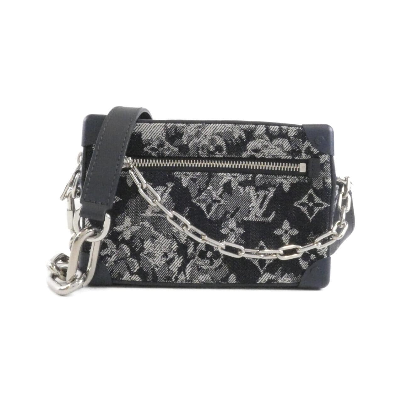 LOUIS VUITTON Soft Trunk M80033 Shoulder Monogram