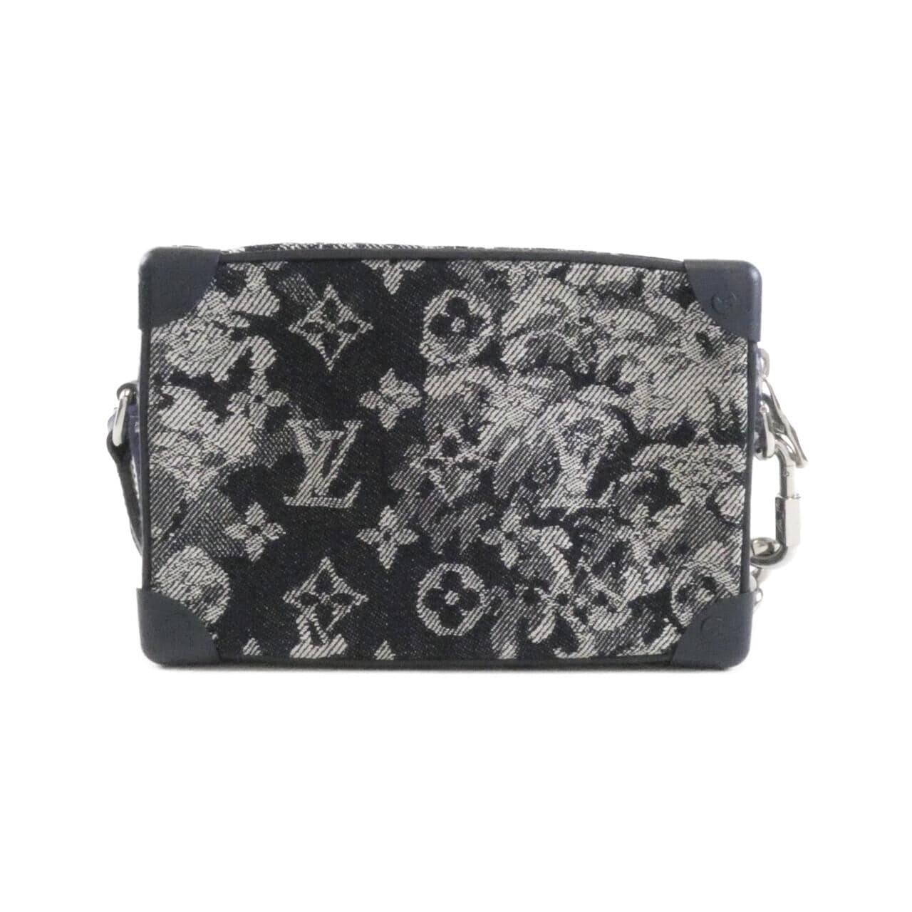 LOUIS VUITTON Soft Trunk M80033 Shoulder Monogram 2