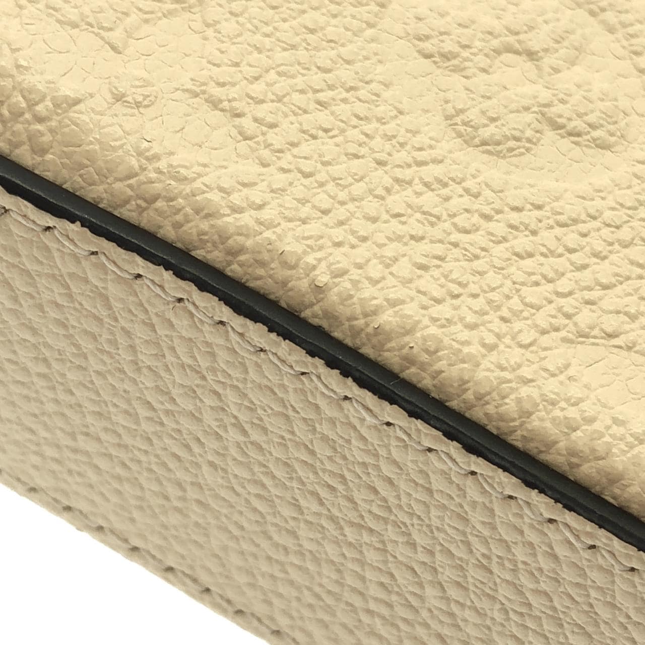 LOUIS VUITTON Pochette M82363 肩背包 Monogram 4