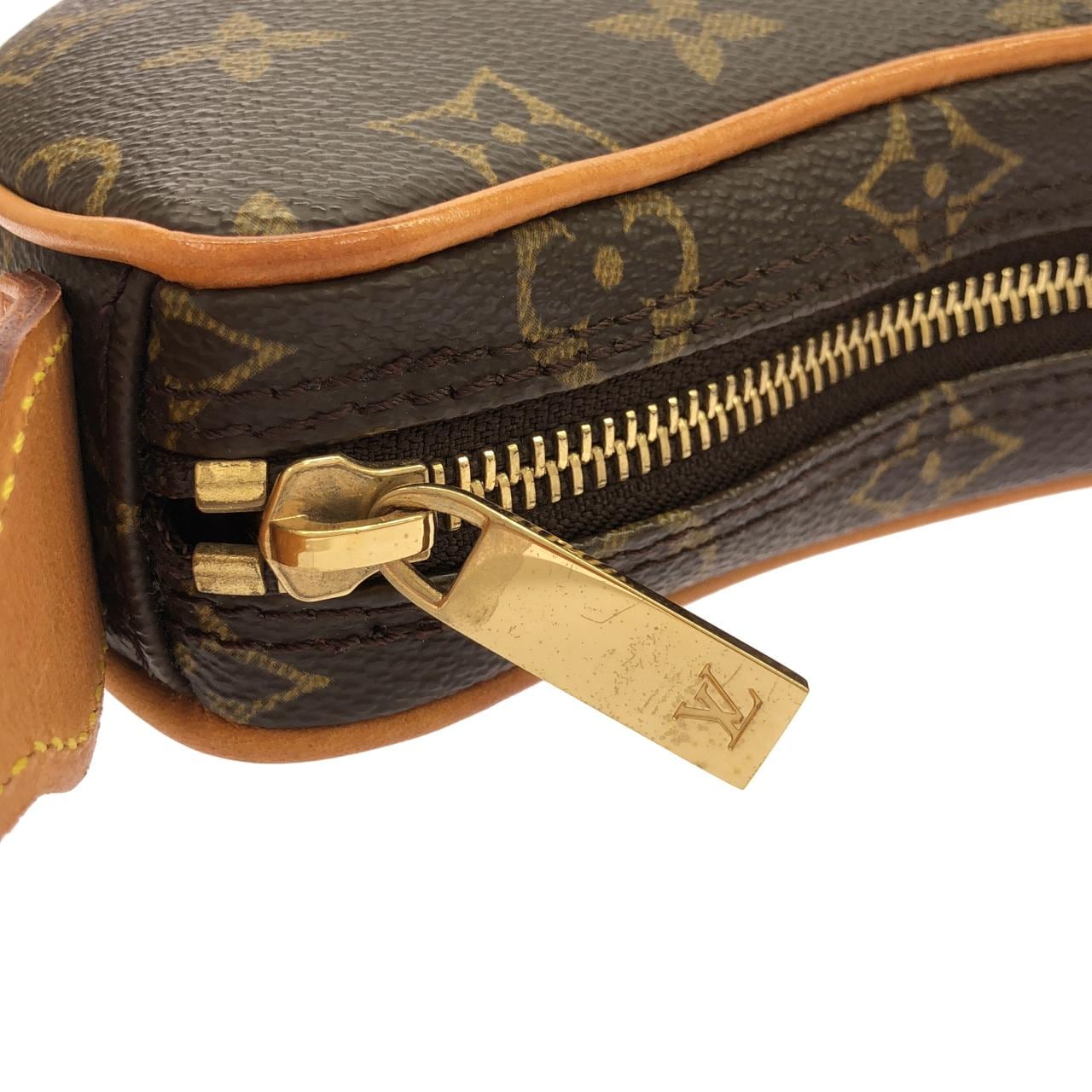 LOUIS VUITTON Pochette M51510 肩背包 Monogram 5