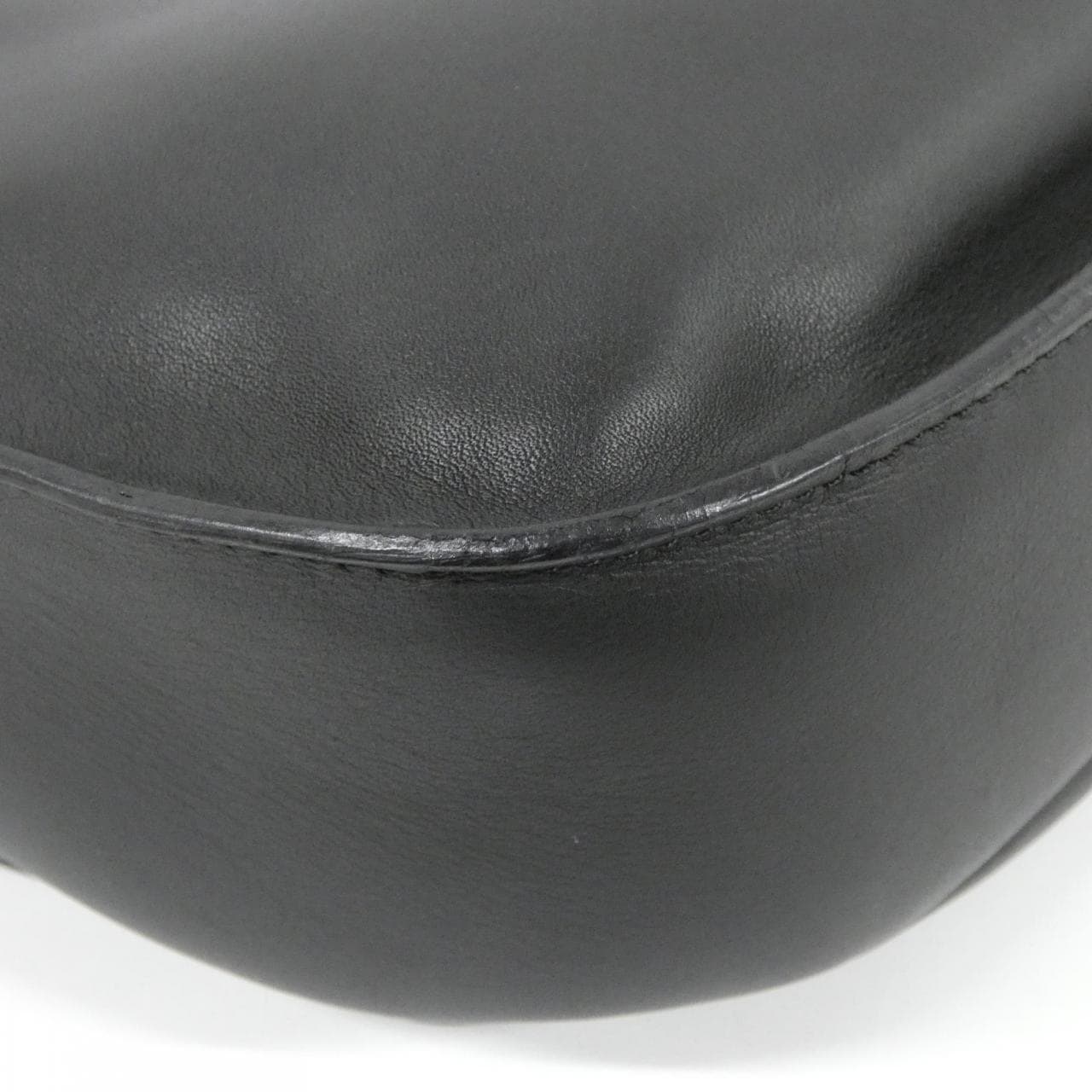 LOEWE 肩背包 皮革 3