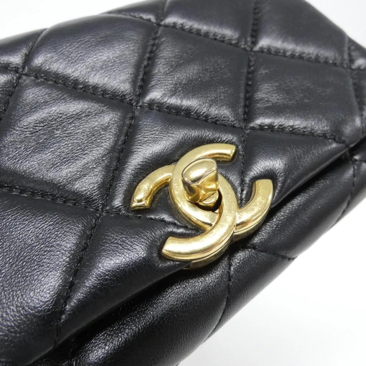 CHANEL Chanel 22 AS3365 Handbag Lambskin 5