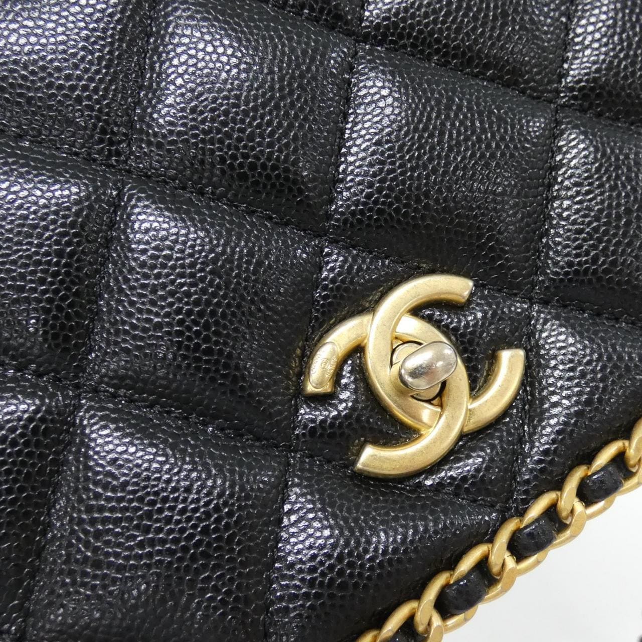 CHANEL Chanel 22 AS3468 Shoulder Grained Calfskin 5