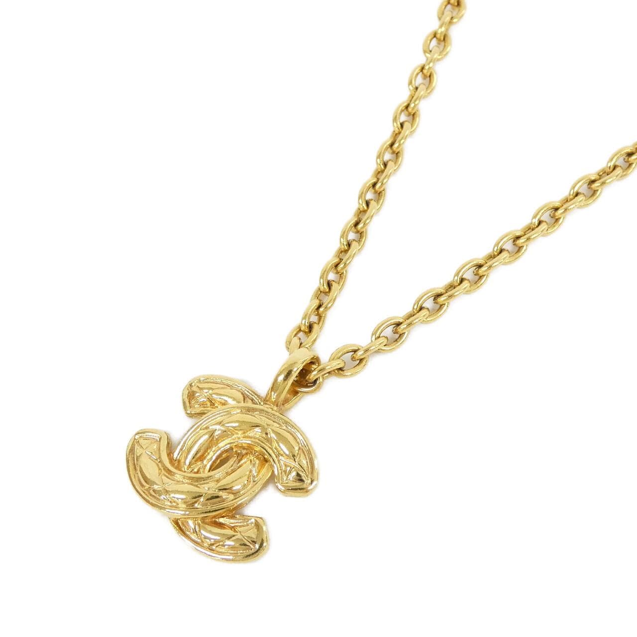 CHANEL Accessories