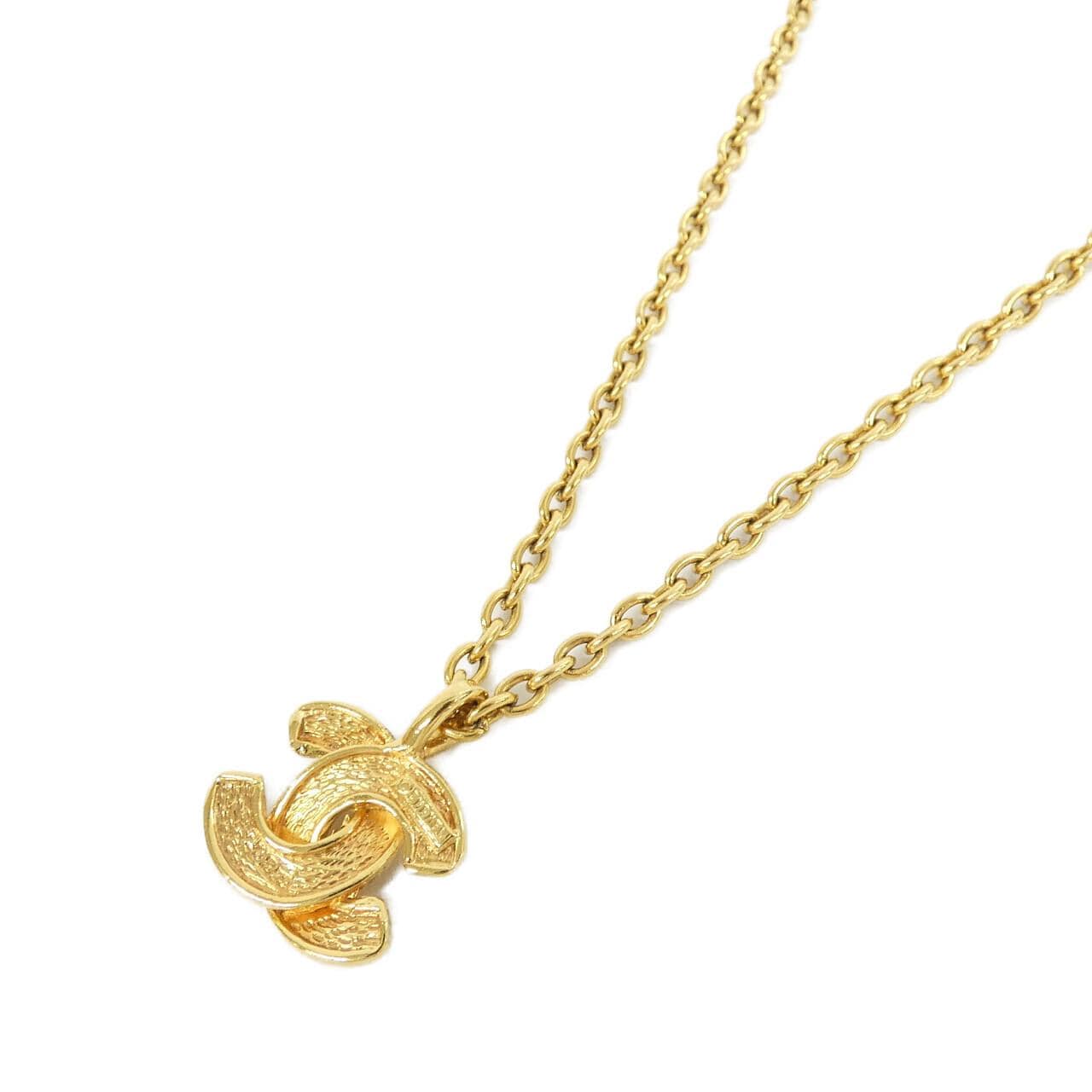 CHANEL Accessories 3