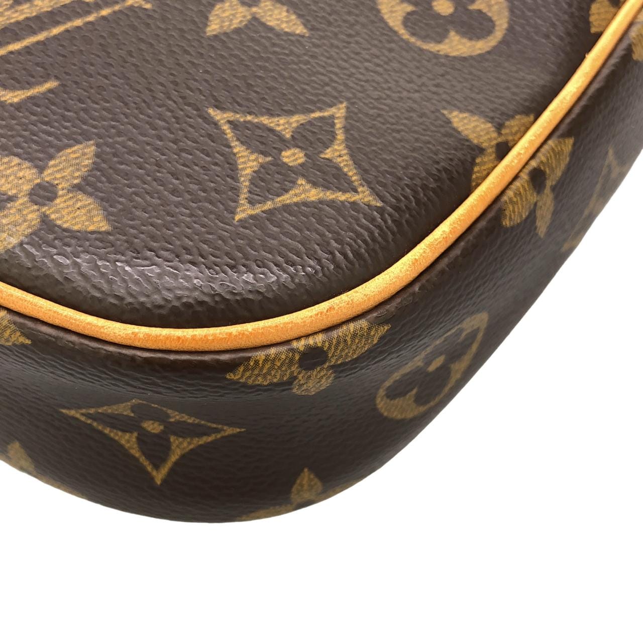 LOUIS VUITTON Pochette M51870 Shoulder Monogram 3