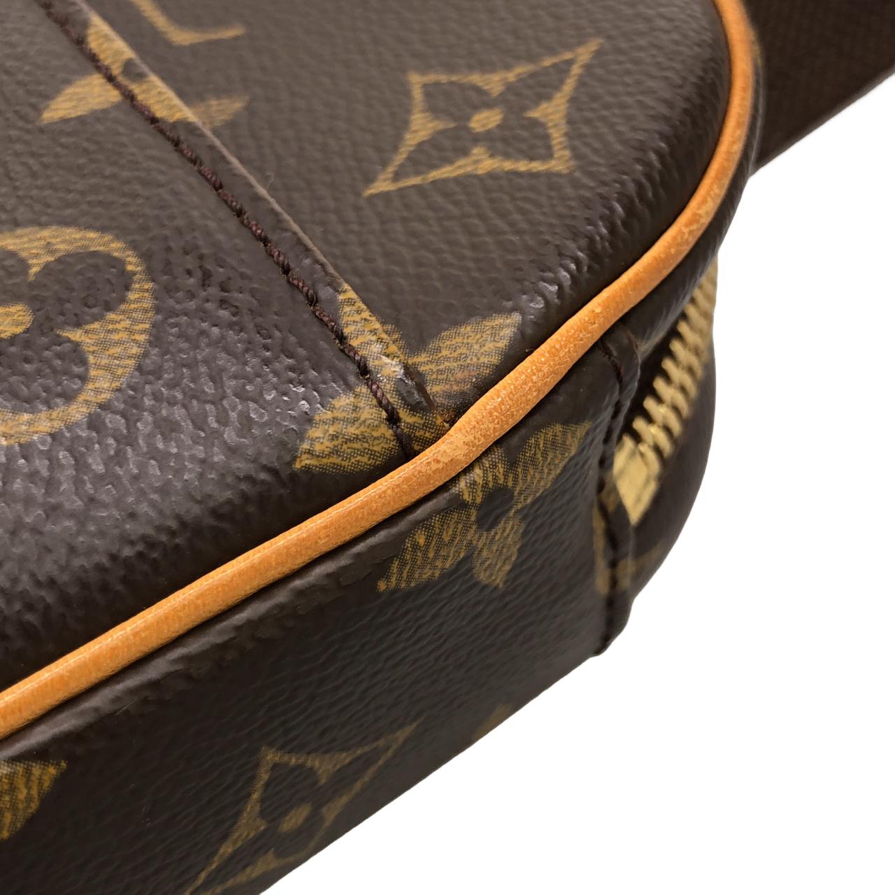 LOUIS VUITTON Pochette M51870 Shoulder Monogram 4