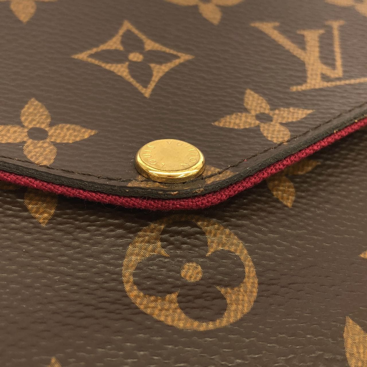 LOUIS VUITTON Pochette M61276 Shoulder Monogram 4
