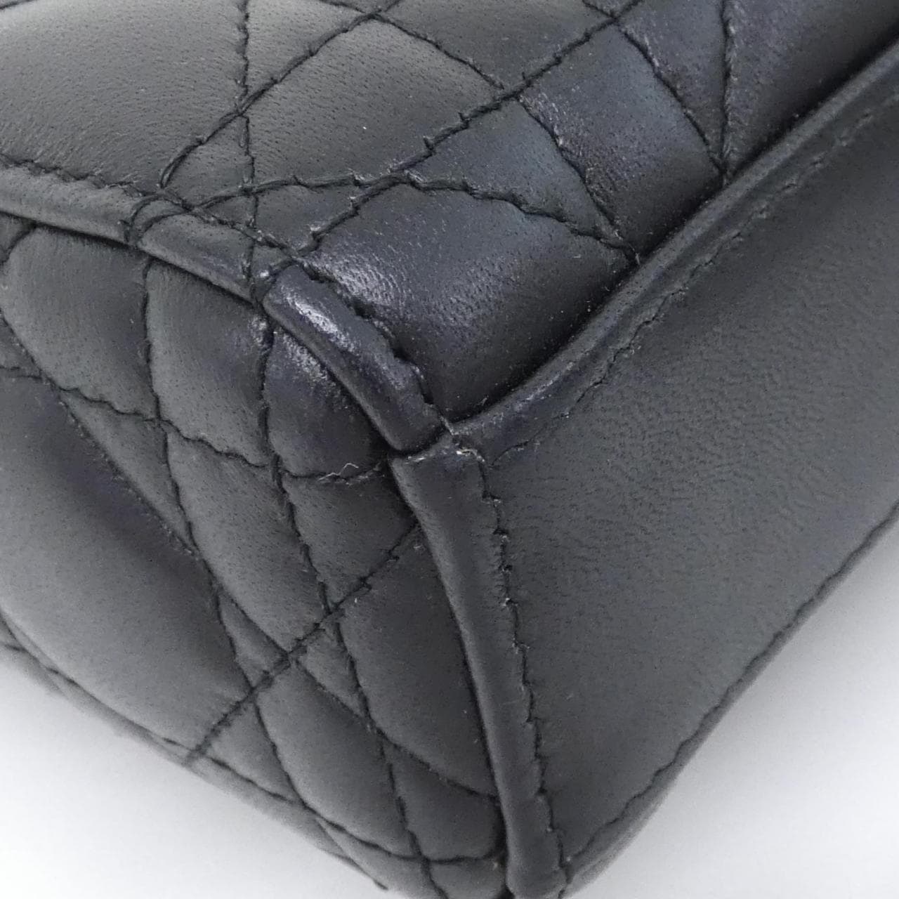 DIOR Lady D-Joy M0540ONGE Handbag Lambskin 3