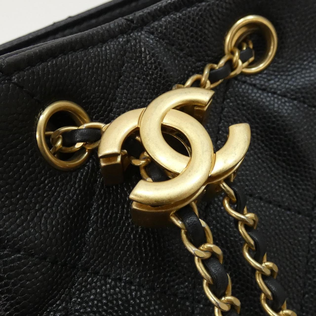 CHANEL AS5600 Backpack Grained Calfskin 4