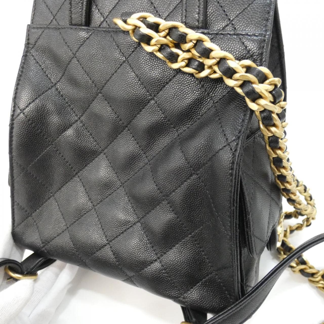 CHANEL AS5600 Backpack Grained Calfskin 5