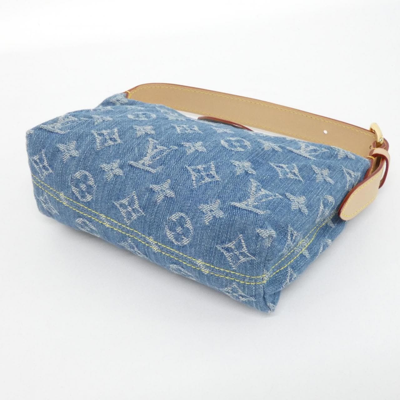 LOUIS VUITTON Pochette M82949 Shoulder Monogram 3