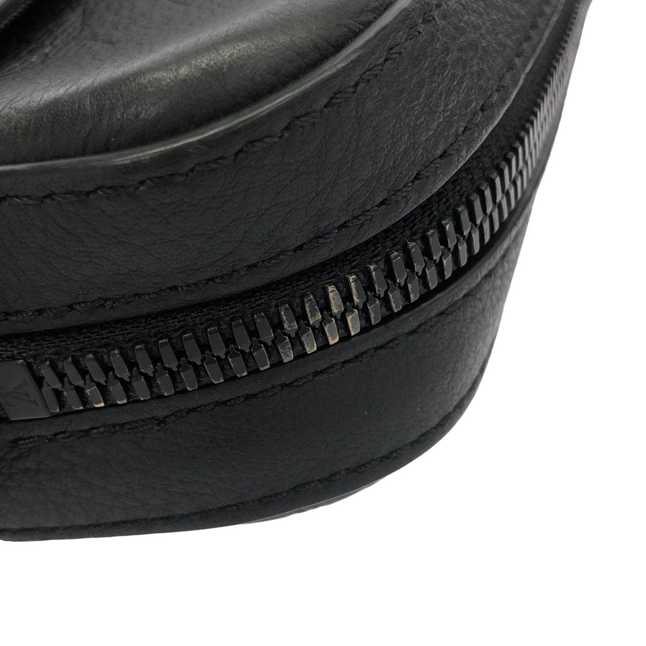 LOUIS VUITTON M46602 Shoulder Monogram 5