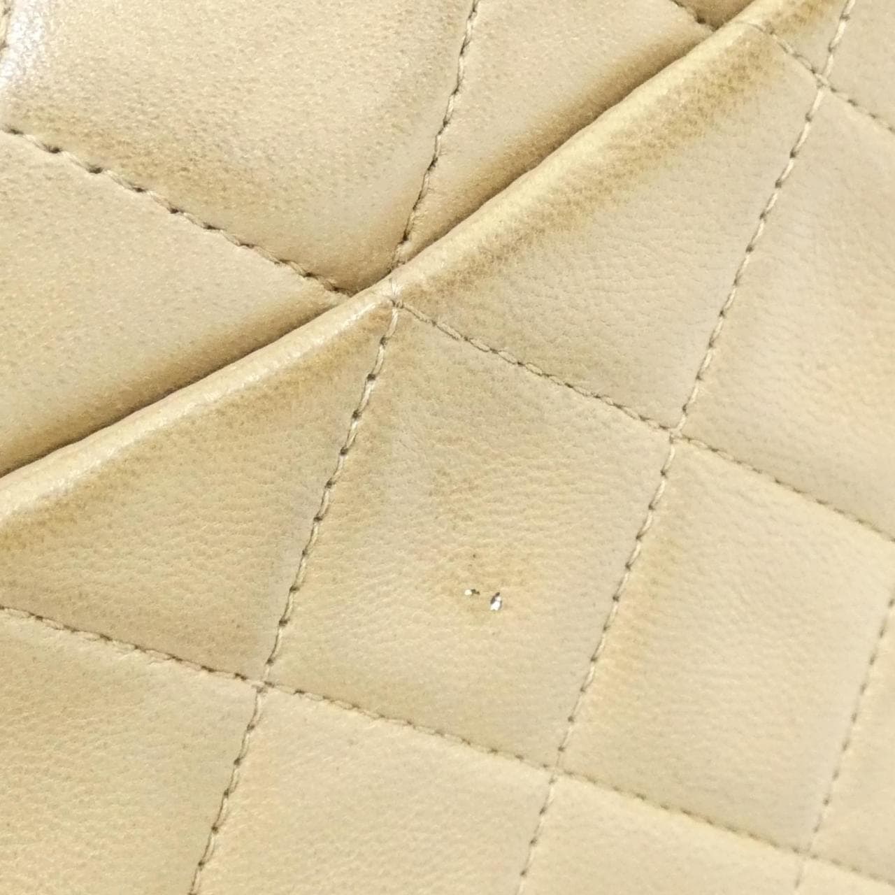 CHANEL Matelasse 1115 Shoulder Lambskin 4