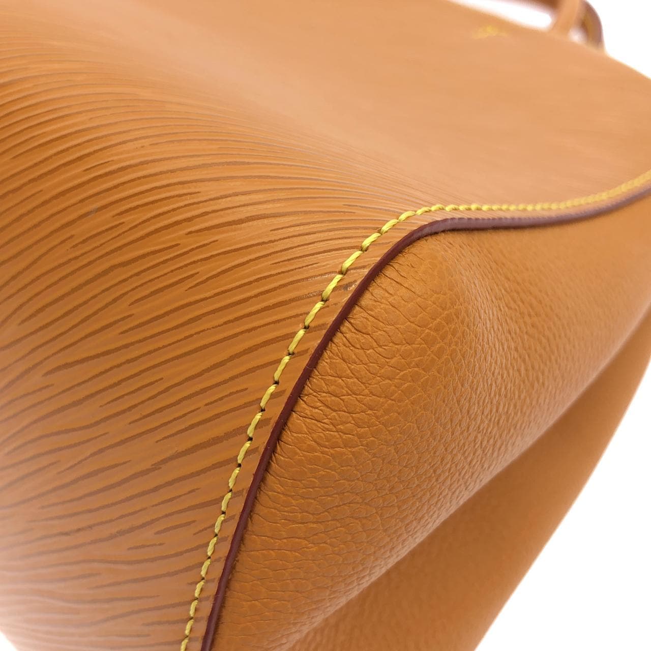 LOUIS VUITTON M59953 Tote Epi 3