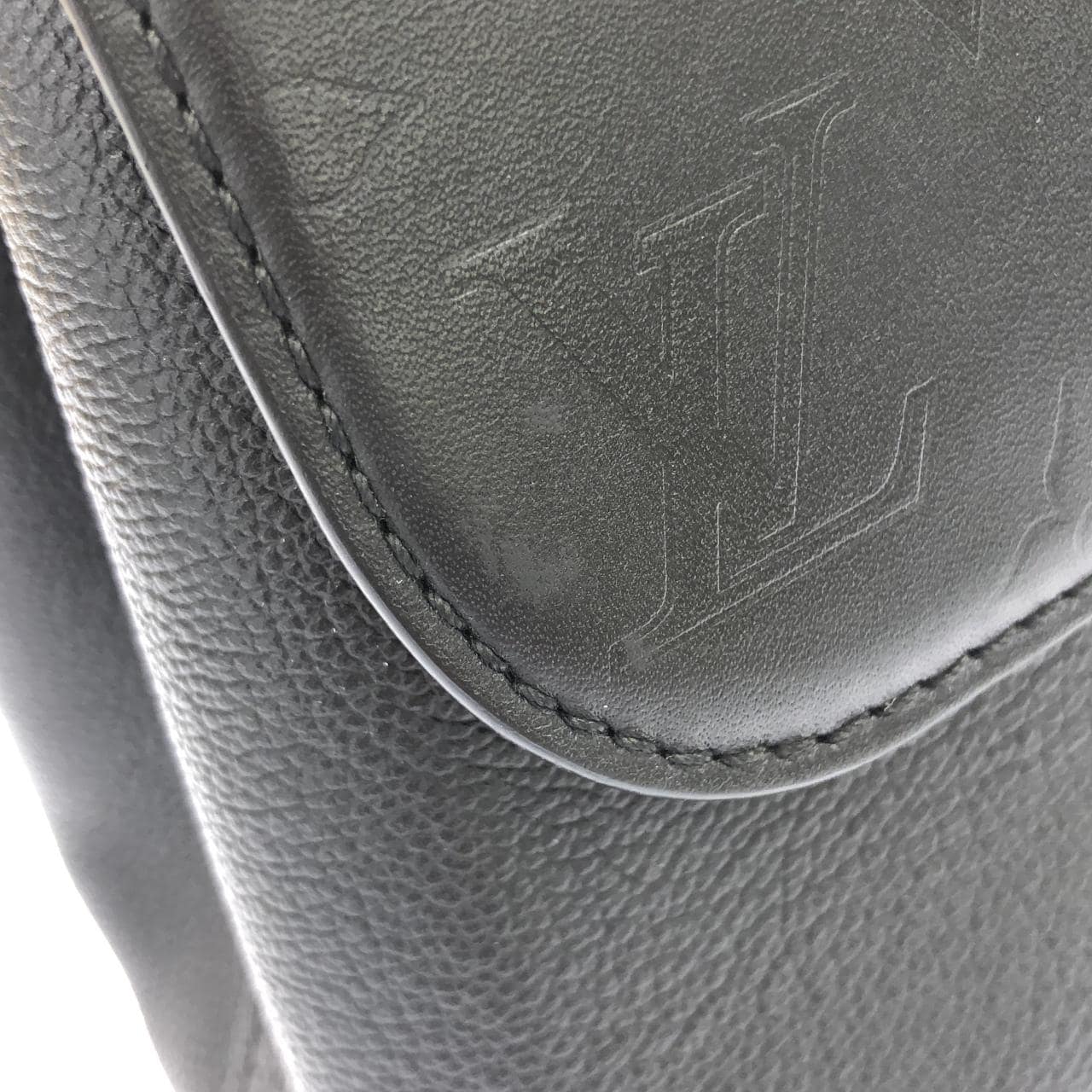 LOUIS VUITTON M51989 Handbag 5