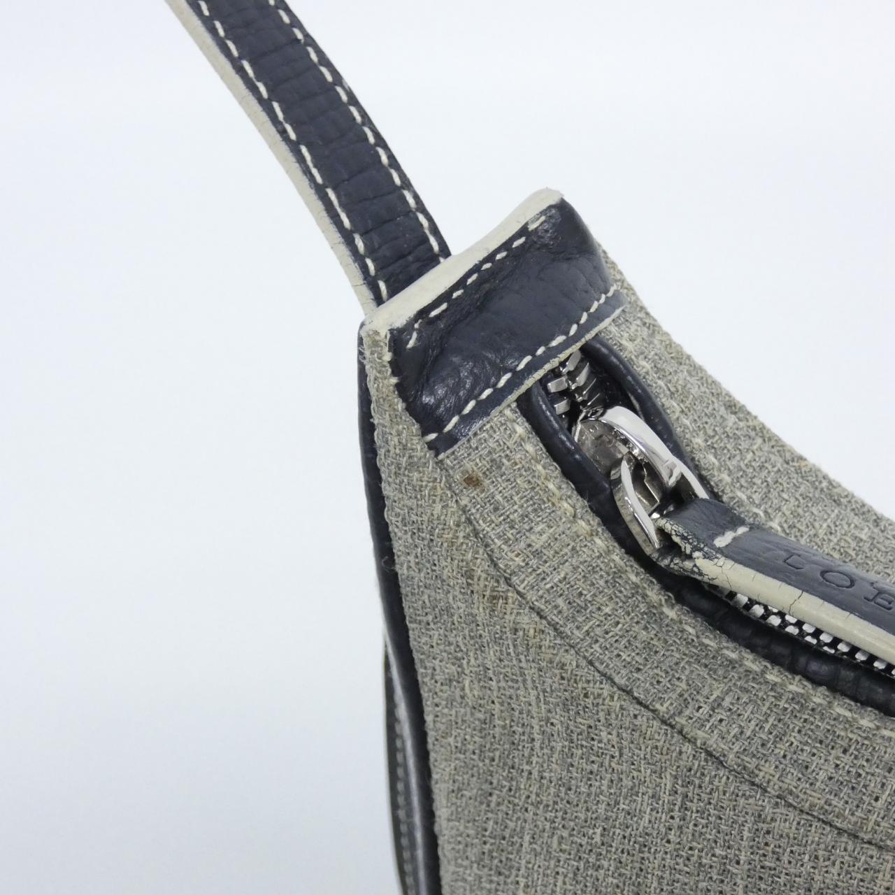 LOEWE 肩背包 帆布 4