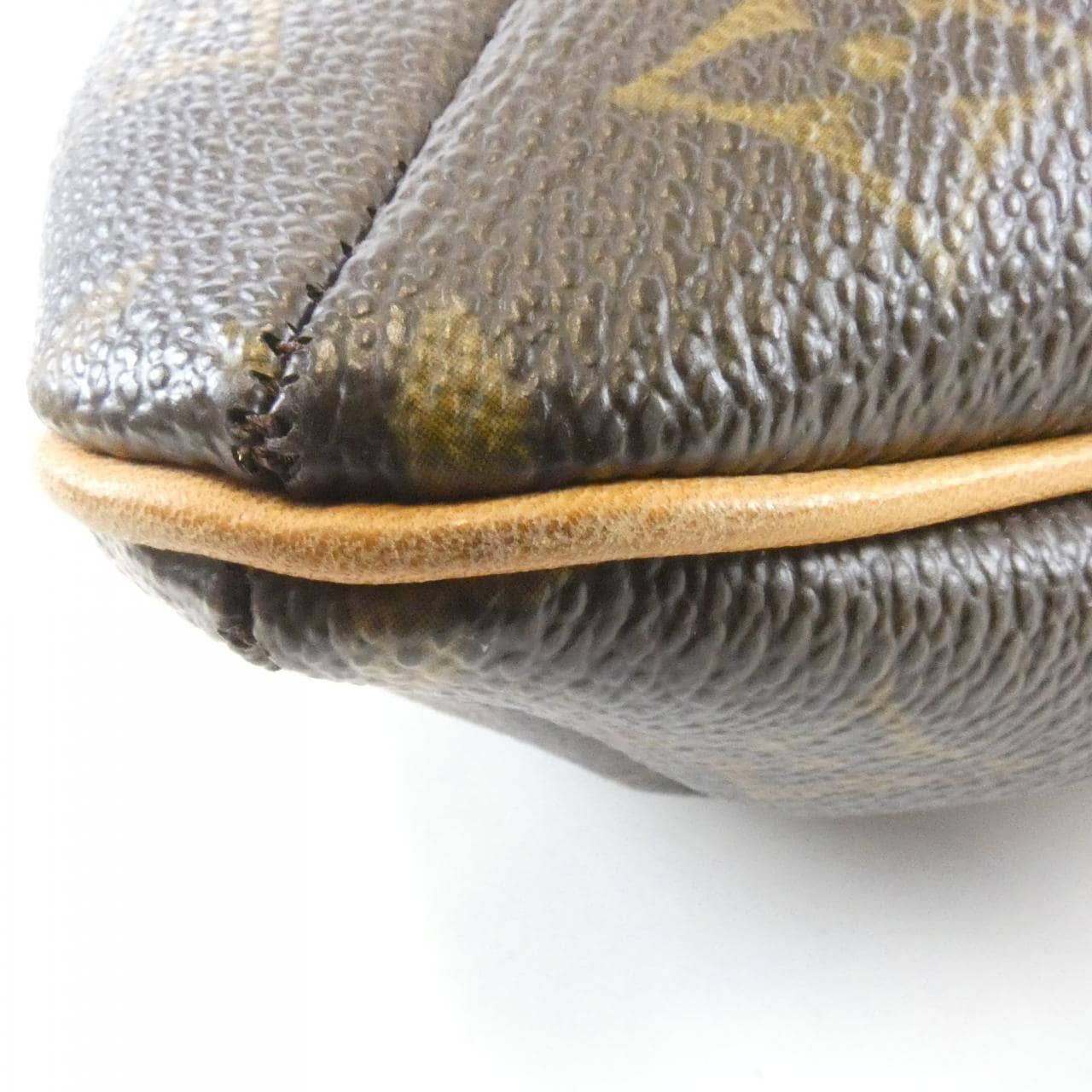 LOUIS VUITTON Musette M51256 Shoulder Monogram 3