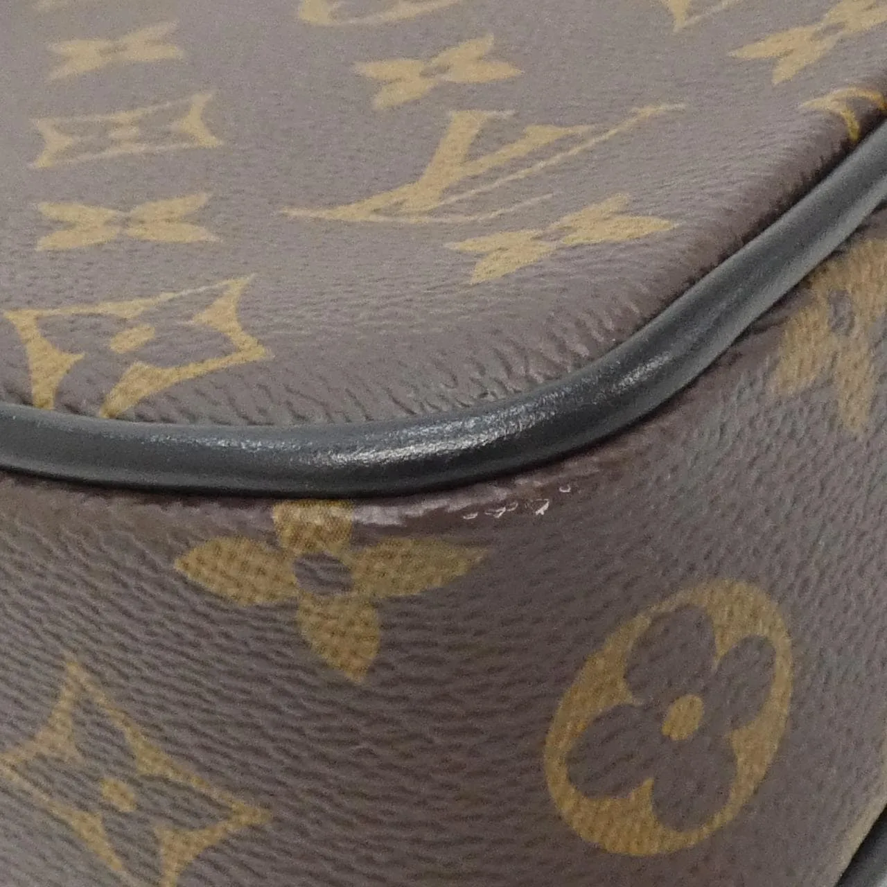 LOUIS VUITTON Christopher M69404 肩背包 Monogram 3