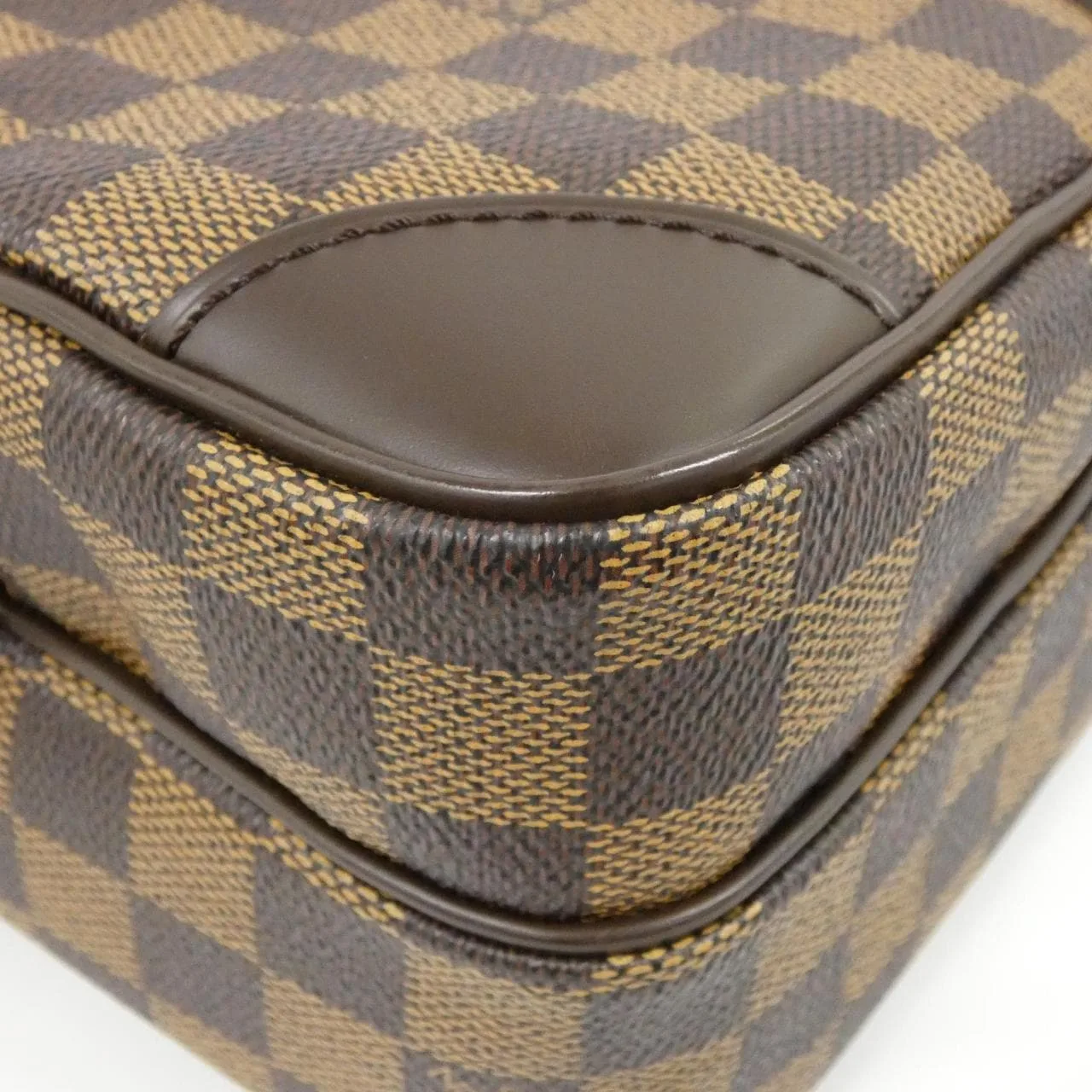 LOUIS VUITTON N48074 Shoulder Damier 3