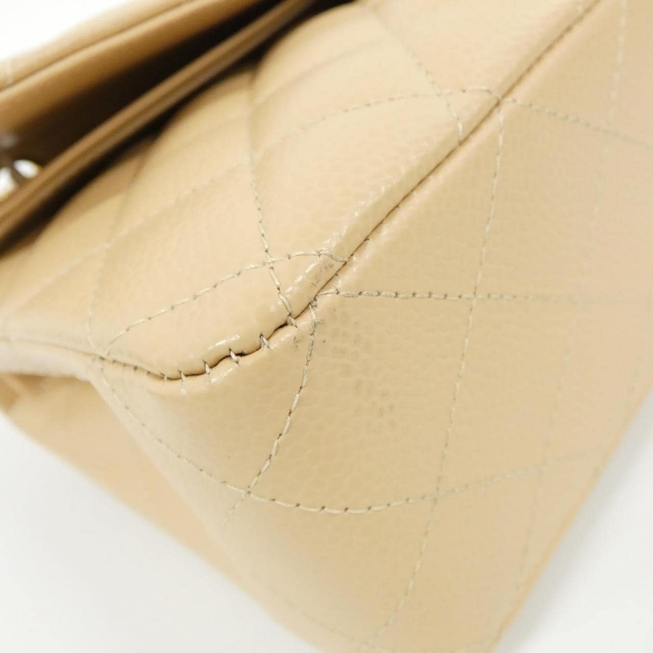 CHANEL Matelasse 1112 Shoulder Grained Calfskin 3