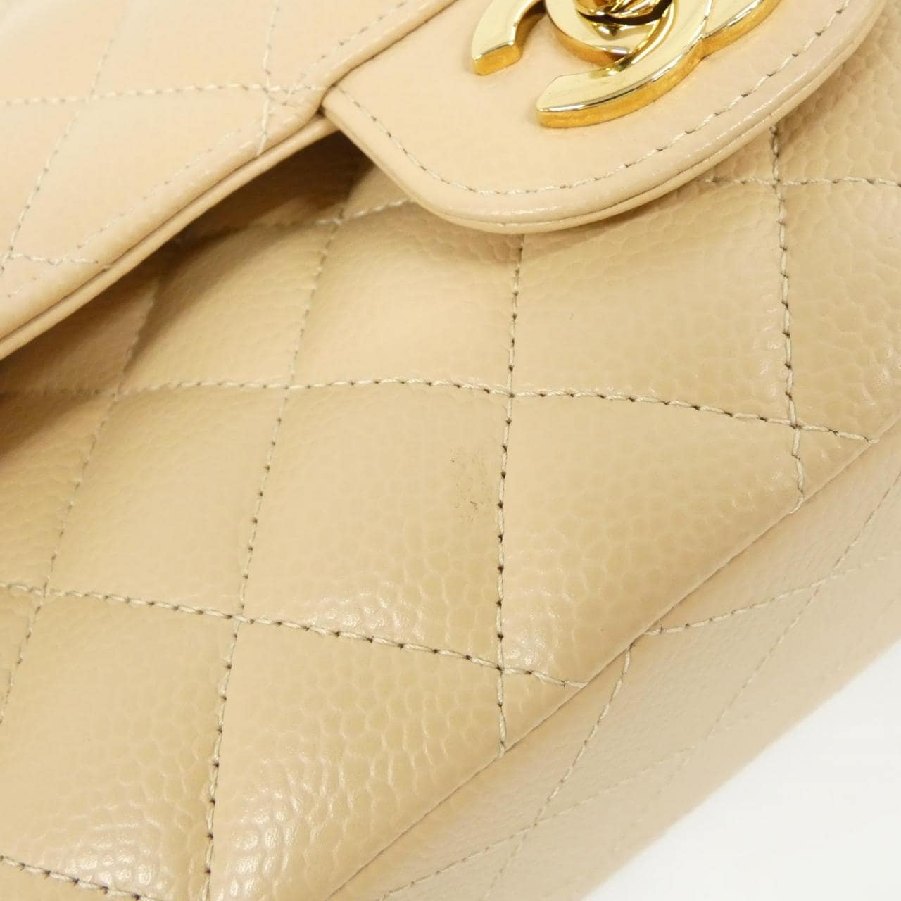 CHANEL Matelasse 1112 Shoulder Grained Calfskin 4