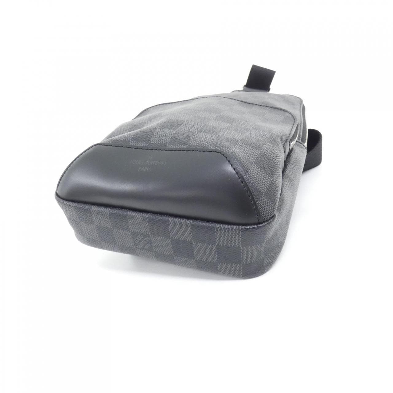 LOUIS VUITTON Avenue N41719 Shoulder Damier 3