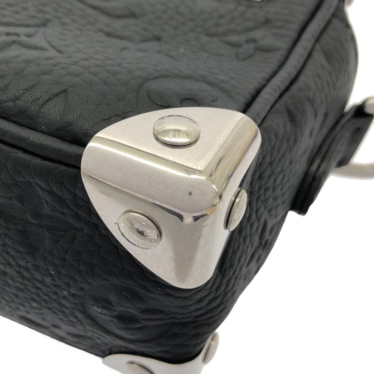 LOUIS VUITTON Soft Trunk M25927 肩背包 Monogram 3