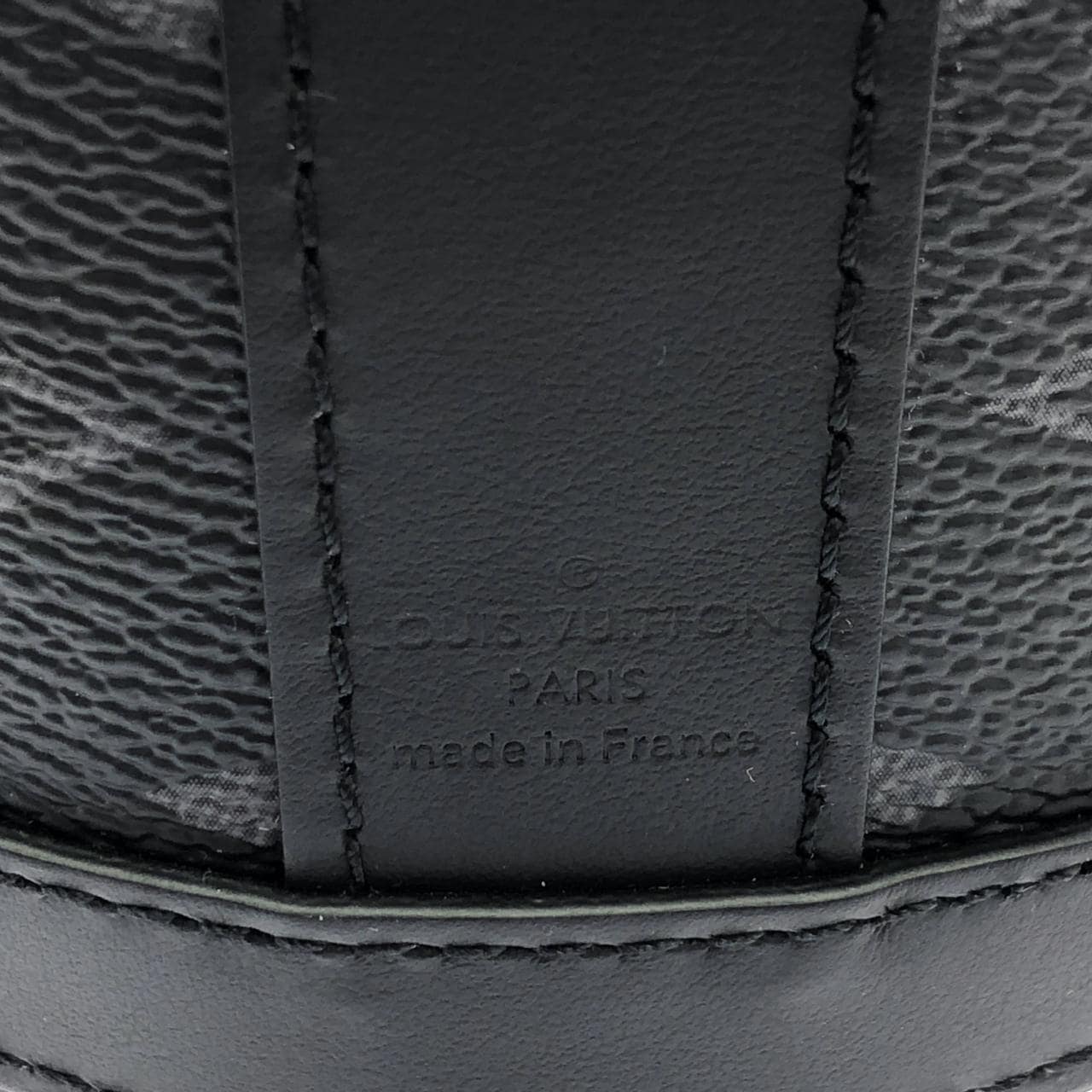 LOUIS VUITTON Eclipse M11613 Pouch Monogram 4