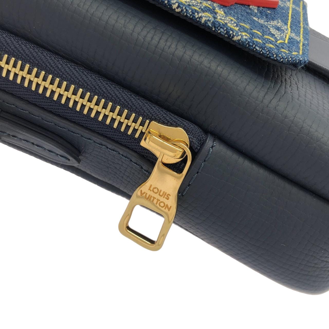LOUIS VUITTON M81060 手提包 Monogram 4