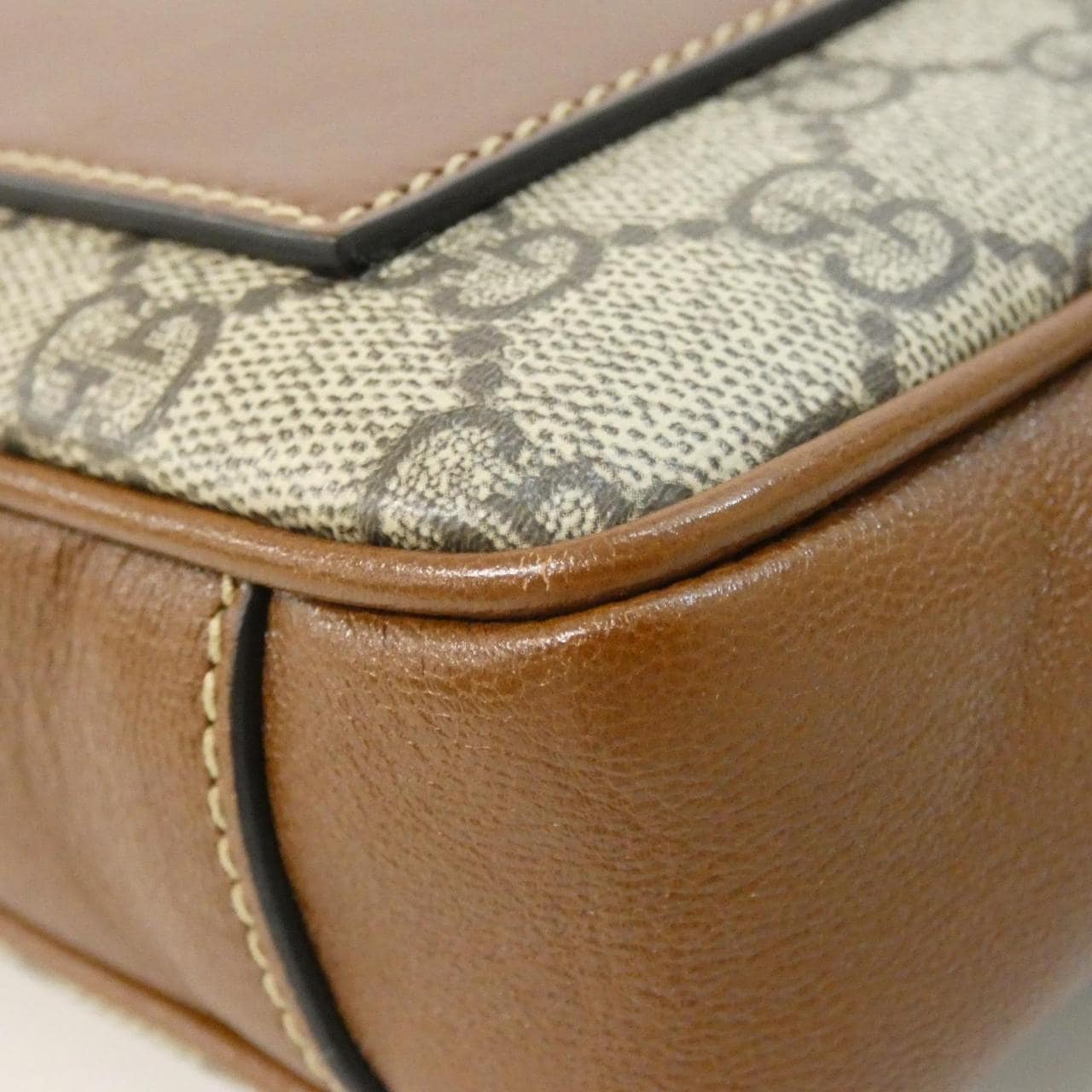 GUCCI 658487 2ZGAG Shoulder Canvas 3